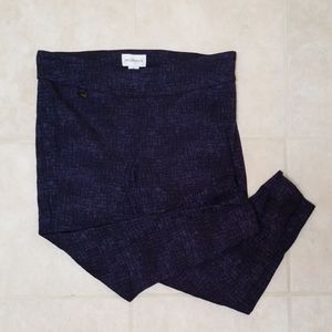 Peck and Peck crop or capri pants bark pattern